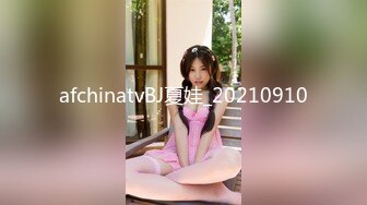 专找丶阿姨玩两小伙3P淫骚熟女，加钱再来一炮，前面口交后面扣穴