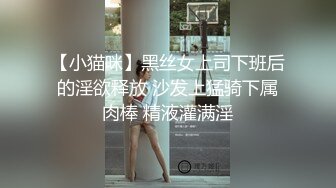 售楼小姐带客户看房子 月底为了冲业绩 无奈只好答应客户的无理要求