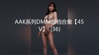 魔鬼身材紧身牛仔裤外围美女被大屌男,扶翘屁股掰穴,抬腿侧入连干2次