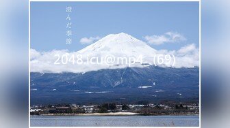 【新片速遞】 餐厅女厕偷拍高跟大长腿小姐姐来尿尿⭐性感高跟黝黑大肥鲍鱼