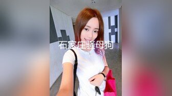 小妖被单男压在胯下一顿暴力输出还和单男舌吻的那么深情简直就是骚浪贱母狗一条叫声越大单男操的越卖力