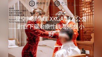  漂亮巨乳女友 貌似来月事了 被弯吊男友深喉操嘴 各种姿势爆菊花 最后内射