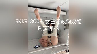 最新青春无敌！抖音风极品身材裸舞女王【E小姐】2024特辑，抖臀各种挑逗跳舞时胸部都快飘起来了，胸软爽至巅峰