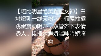 别人的风骚老婆吹箫真舒服