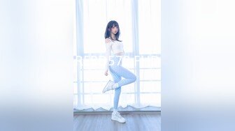 FC2PPV 1371793 【クリ勃起最高峰】美人お姉さん❤️白いニットワンピの下はまさかのえちえちガーターランジェリー❤️勝負下着のままイカセ生挿入❤️興奮の２連続大量中出し❤️