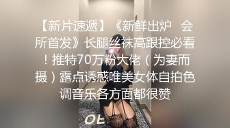 黄衣牛仔短裤妹子调情舔奶口交上位骑乘猛操呻吟娇喘